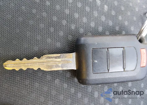 2017 Mitsubishi Mirage G4 Es z USA, uszkodzony, nr VIN ML32F3FJ3HHF05493